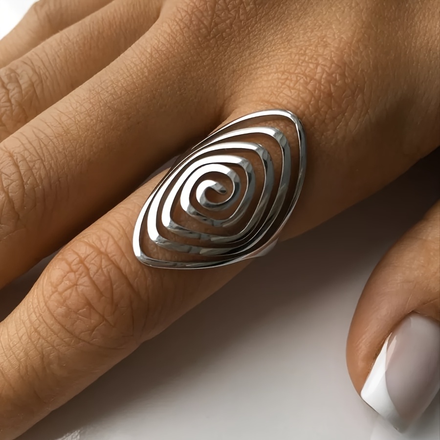 Women's Elegant Hollow Spiral Stainless Steel Ring, Personalized